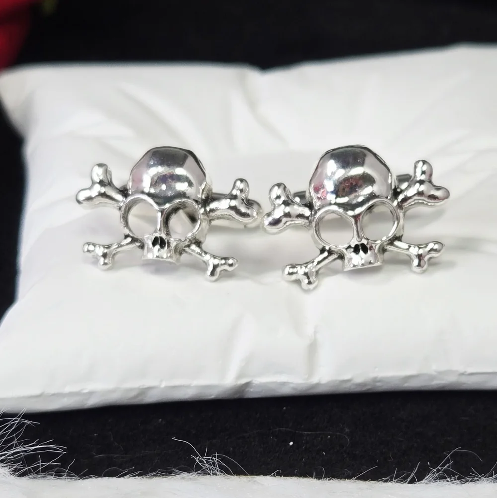 Skull & Crossbones Cufflinks Silver Pirate Gothic Viking French Cuff Formalwear